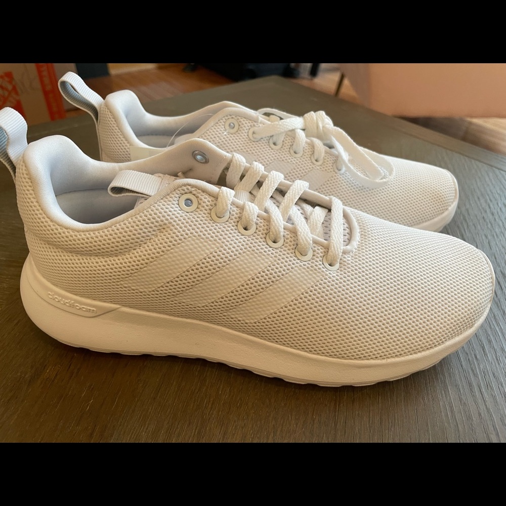 Adidas White Lite Racer - size 5.5